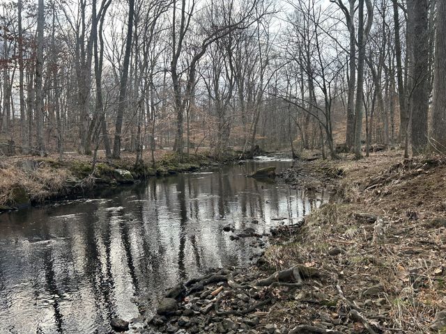 1301 Sycamore Dr, Manchester, TN 37355