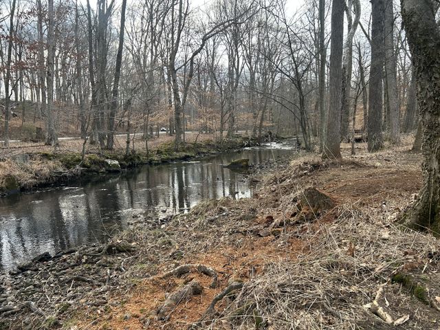 1301 Sycamore Dr, Manchester, TN 37355