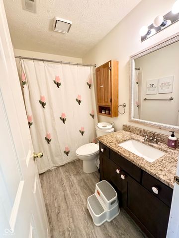 5287 Ashbrook Drive, Noblesville, IN 46062