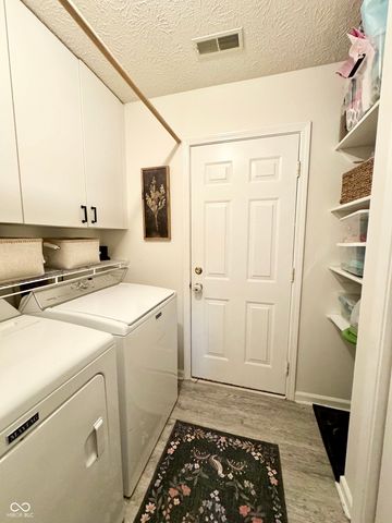 5287 Ashbrook Drive, Noblesville, IN 46062