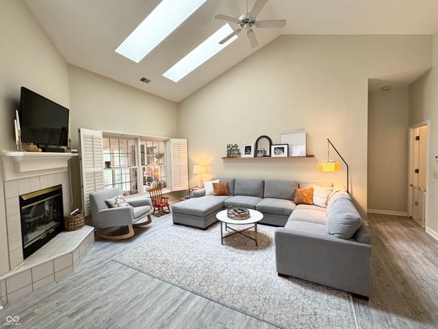 5287 Ashbrook Drive, Noblesville, IN 46062