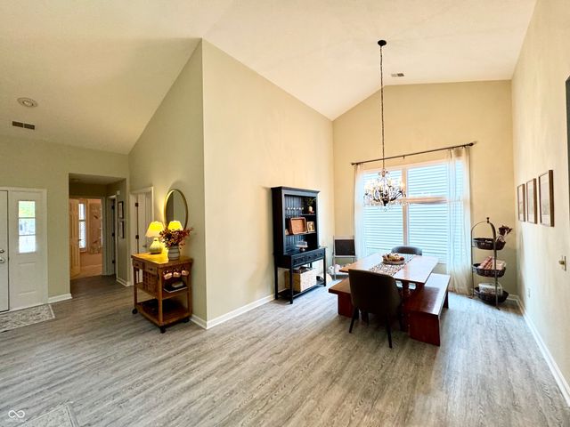 5287 Ashbrook Drive, Noblesville, IN 46062