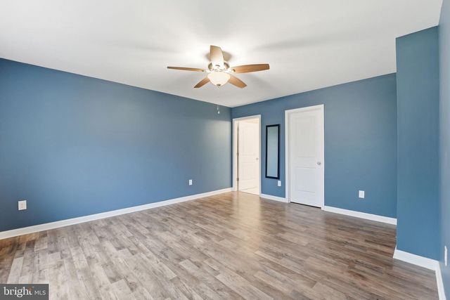 1104 HIGH TOP RD, Linden, VA 22642