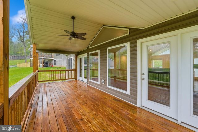 1104 HIGH TOP RD, Linden, VA 22642