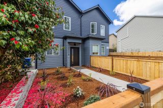 7711 B 11th Avenue SW, Seattle, WA 98106