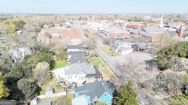 222 Church St, Elberton, GA 30635