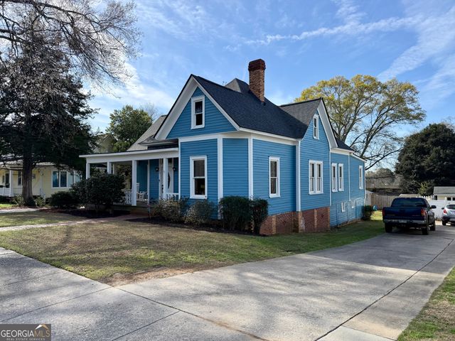 222 Church St, Elberton, GA 30635