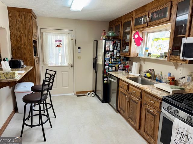 222 Church St, Elberton, GA 30635