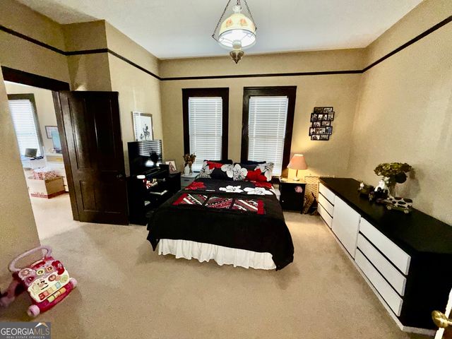 222 Church St, Elberton, GA 30635