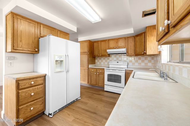 2501 Trentham Way, Reno, NV 89509