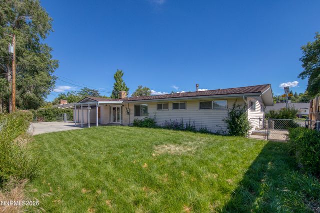 2501 Trentham Way, Reno, NV 89509