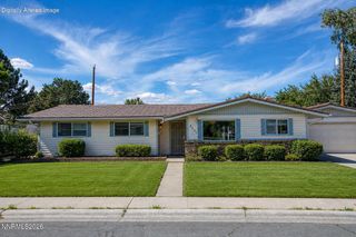 2501 Trentham Way, Reno, NV 89509