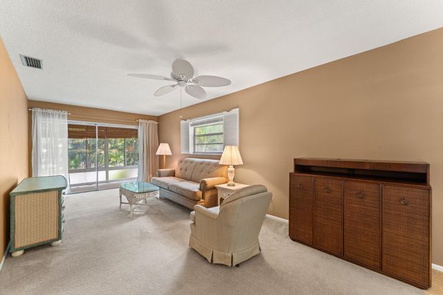 2950 SE Ocean Boulevard 1-10, Stuart, FL 34996