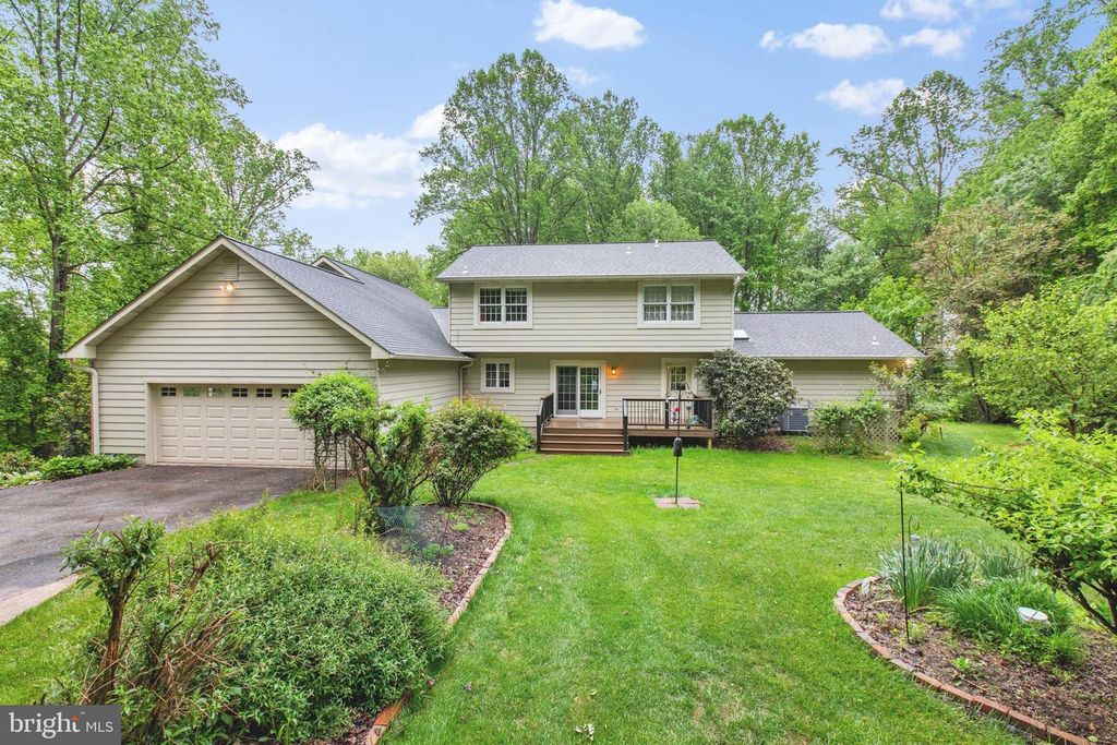 Image 15 of property listing at 5602 PATTERSON RD, Baldwin, MD 21013