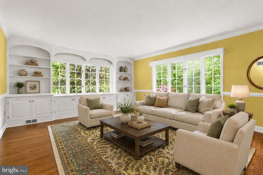 Image 33 of property listing at 5602 PATTERSON RD, Baldwin, MD 21013
