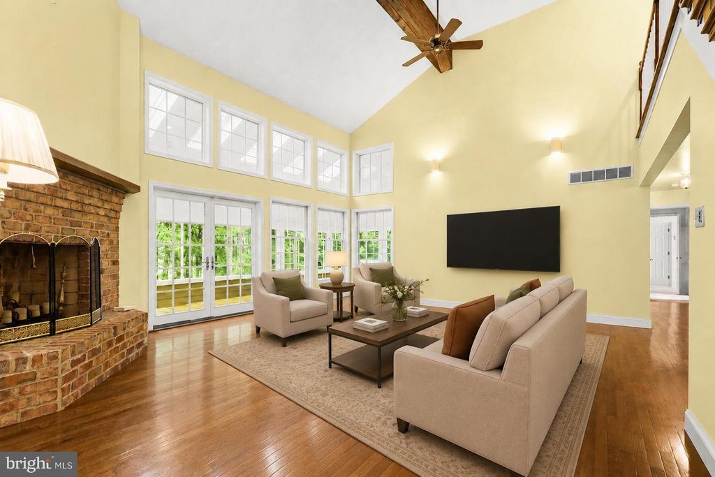 Image 38 of property listing at 5602 PATTERSON RD, Baldwin, MD 21013