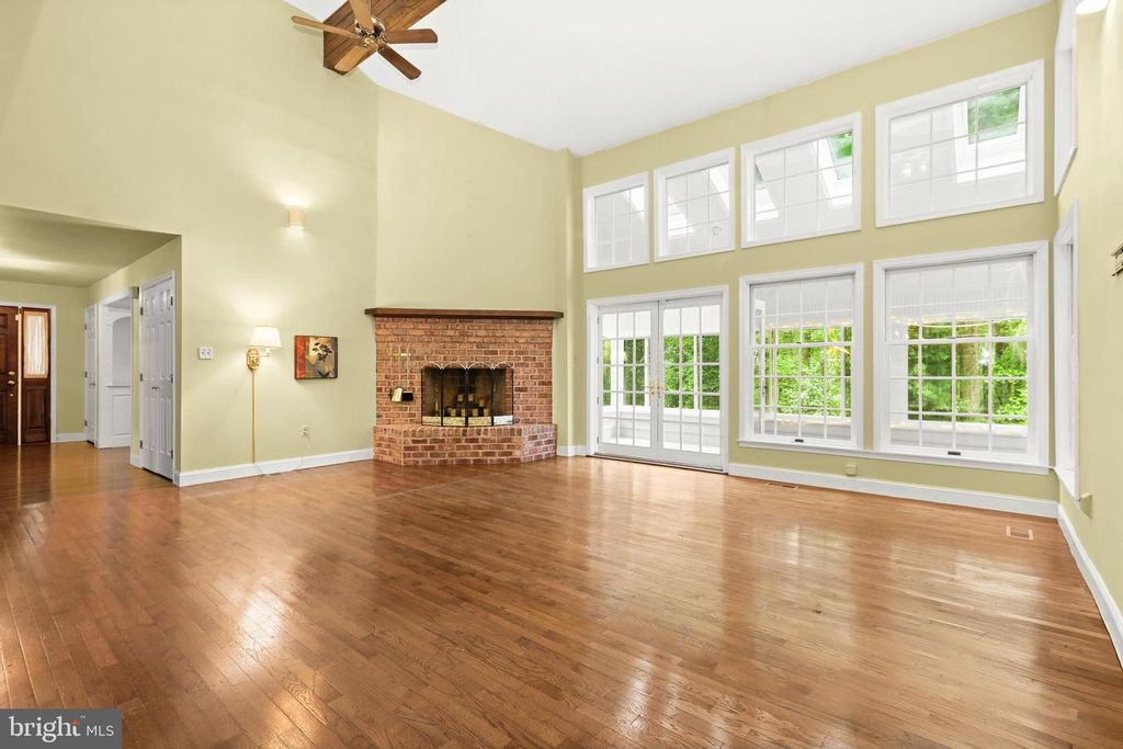 Image 41 of property listing at 5602 PATTERSON RD, Baldwin, MD 21013