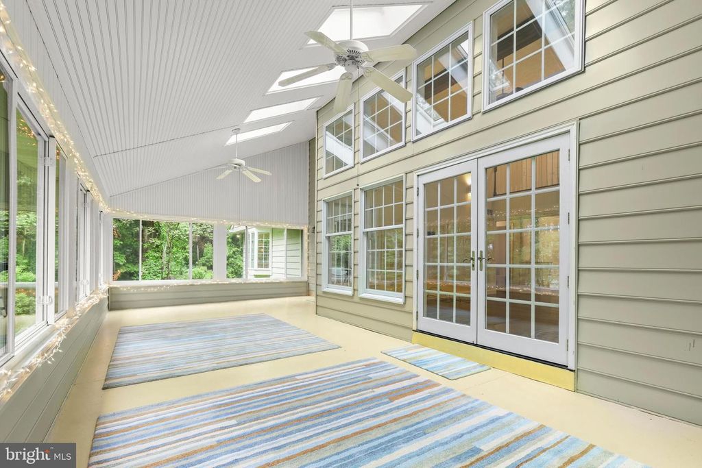 Image 46 of property listing at 5602 PATTERSON RD, Baldwin, MD 21013