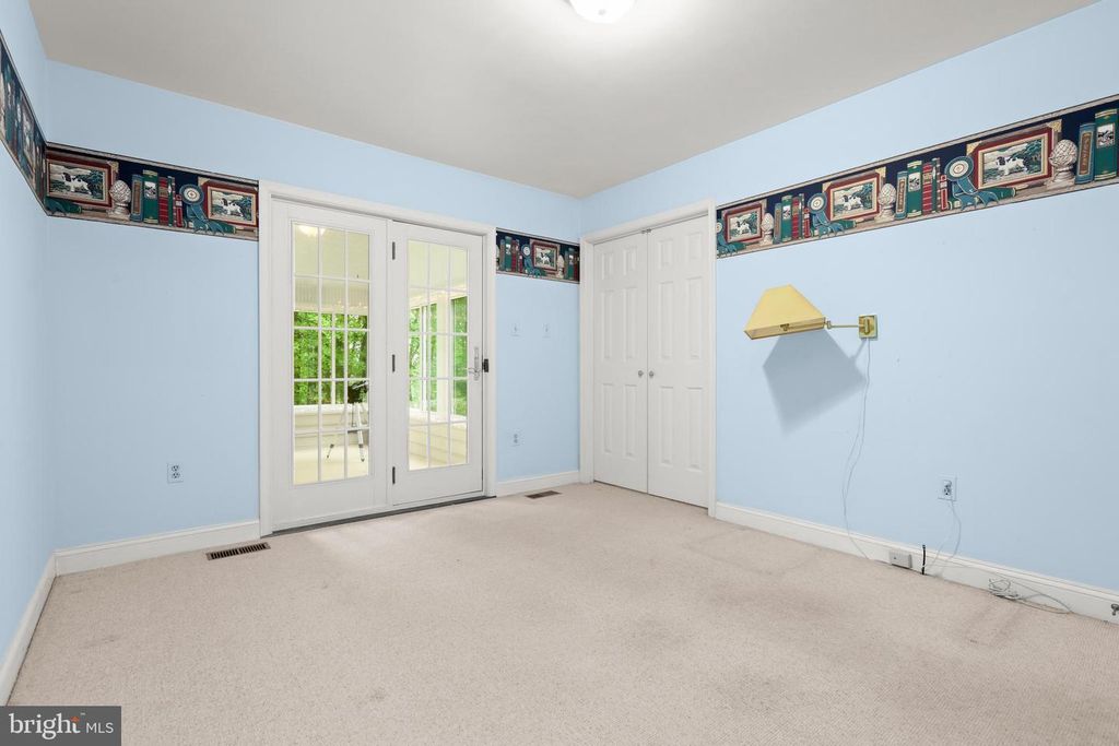 Image 61 of property listing at 5602 PATTERSON RD, Baldwin, MD 21013