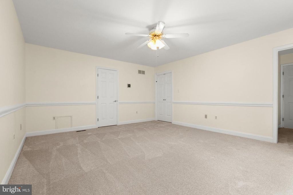 Image 65 of property listing at 5602 PATTERSON RD, Baldwin, MD 21013