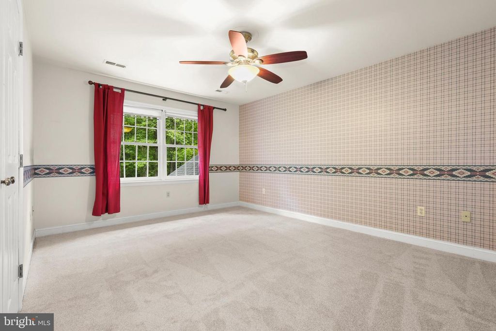 Image 76 of property listing at 5602 PATTERSON RD, Baldwin, MD 21013