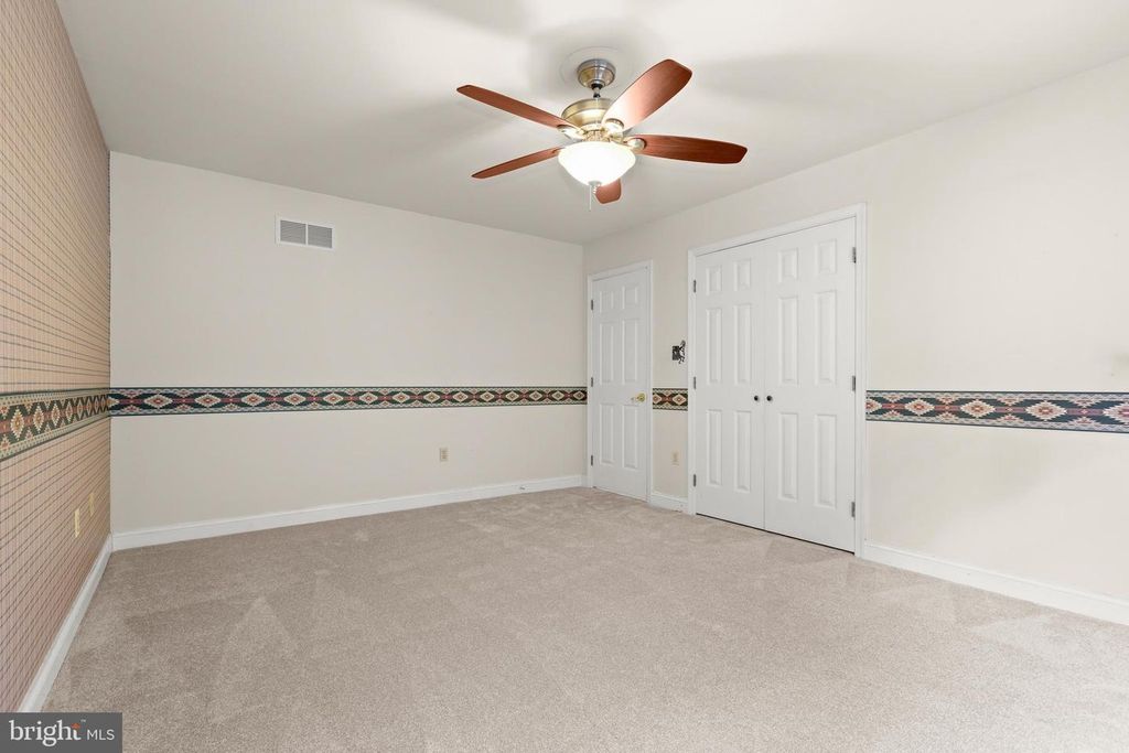Image 77 of property listing at 5602 PATTERSON RD, Baldwin, MD 21013