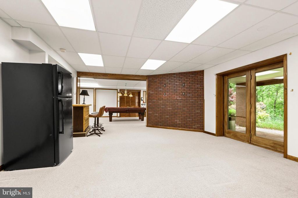 Image 84 of property listing at 5602 PATTERSON RD, Baldwin, MD 21013