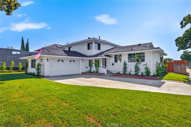 1482 N Grand, Orange, CA 92867
