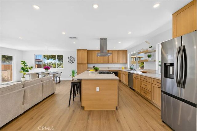 1482 N Grand, Orange, CA 92867