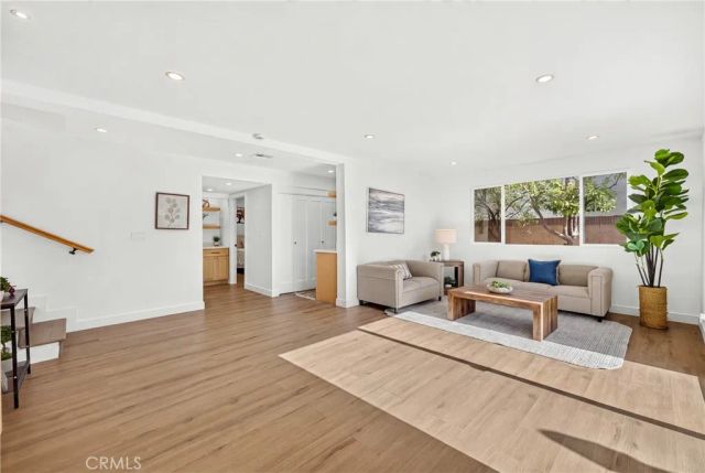 1482 N Grand, Orange, CA 92867