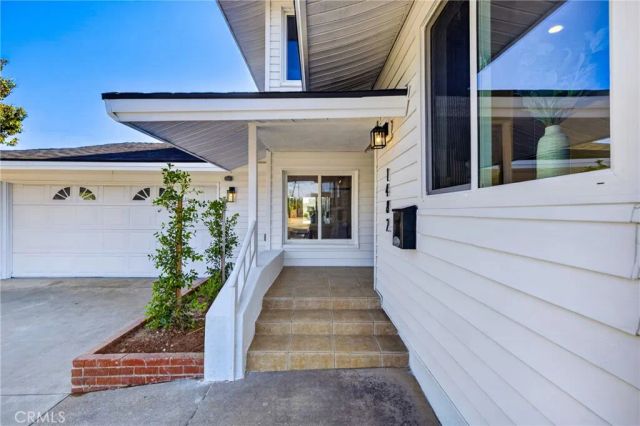 1482 N Grand, Orange, CA 92867