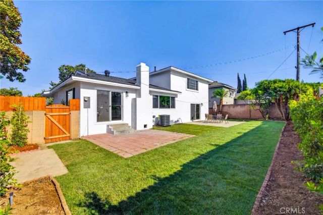 1482 N Grand, Orange, CA 92867