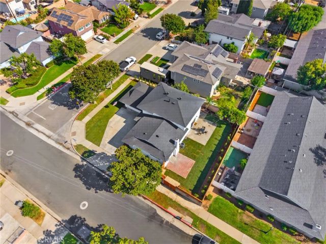 1482 N Grand, Orange, CA 92867