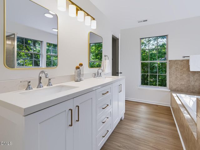106 Foscoe Lane, Cary, NC 27513