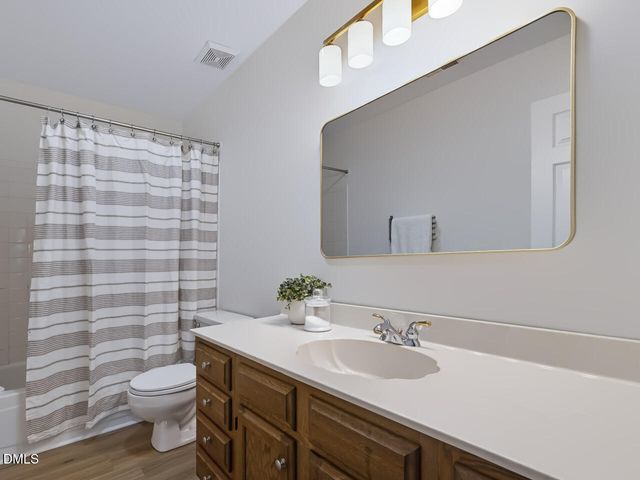 106 Foscoe Lane, Cary, NC 27513