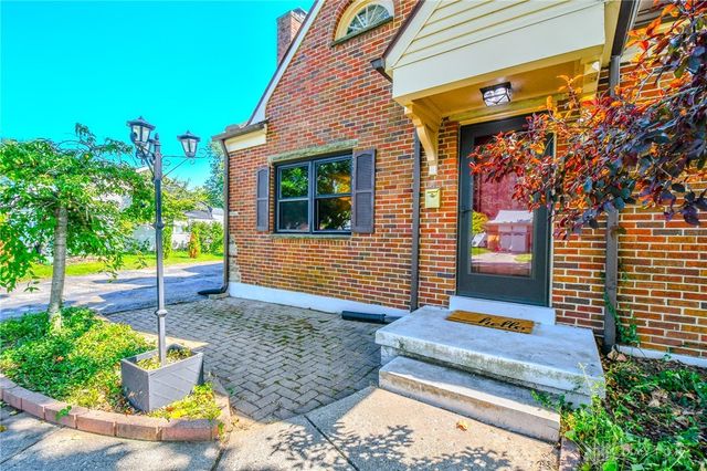 504 Schuyler Drive, Dayton, OH 45429