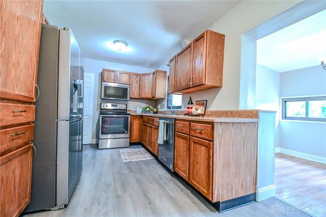 504 Schuyler Drive, Dayton, OH 45429