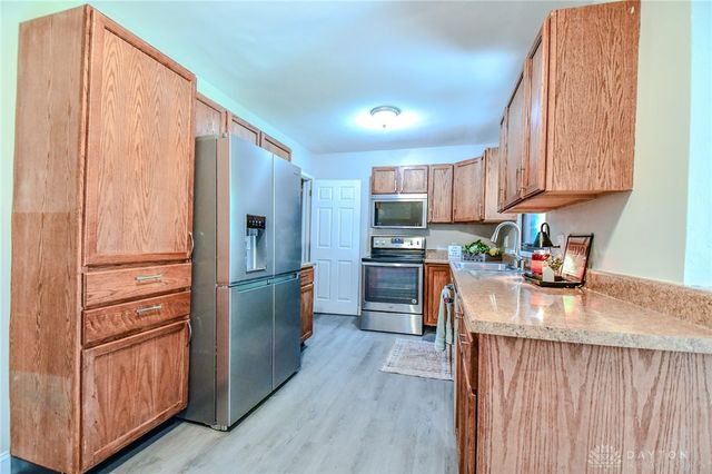 504 Schuyler Drive, Dayton, OH 45429
