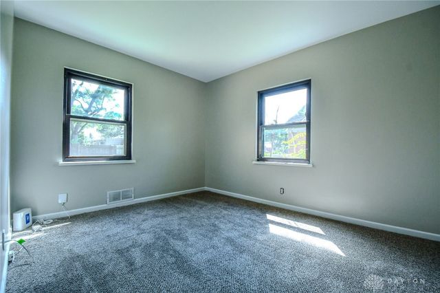 504 Schuyler Drive, Dayton, OH 45429