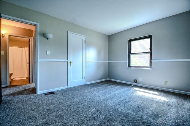 504 Schuyler Drive, Dayton, OH 45429