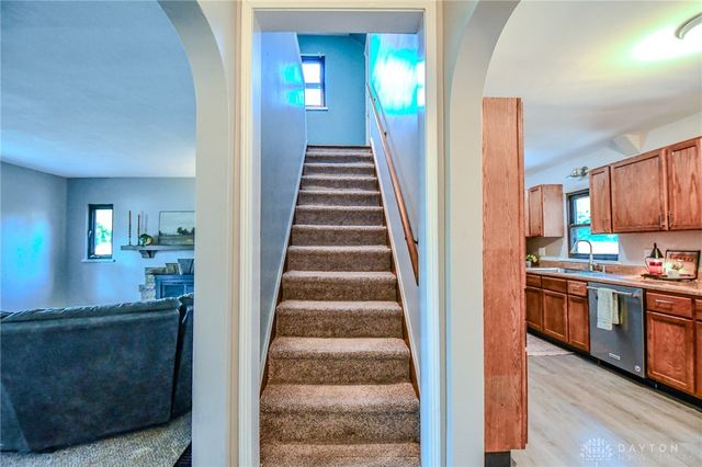 504 Schuyler Drive, Dayton, OH 45429