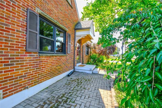504 Schuyler Drive, Dayton, OH 45429