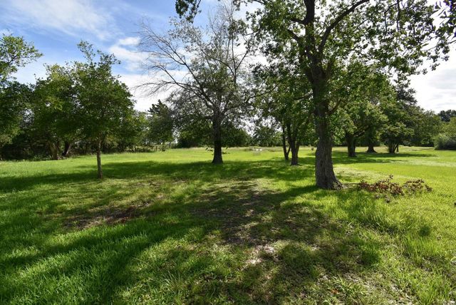 8421 Altimore Road, Needville, TX 77461