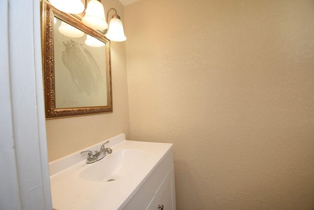 8421 Altimore Road, Needville, TX 77461