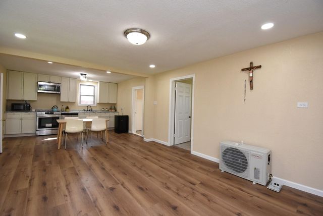 8421 Altimore Road, Needville, TX 77461