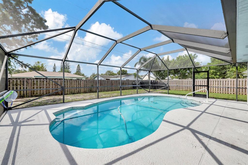 1124 SE Ladner Street, Port St. Lucie, FL 34983