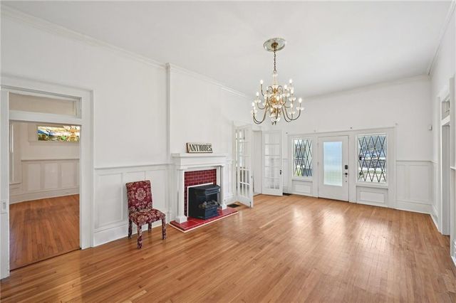 2140 N BROAD Street, Commerce, GA 30529