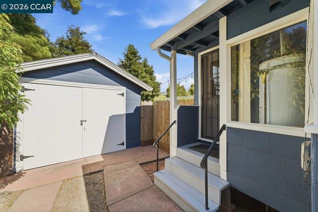 418 44Th St, Richmond, CA 94805