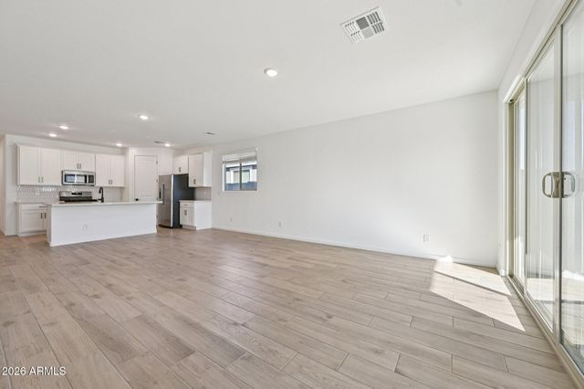 5530 W BUIST Avenue, Laveen, AZ 85339