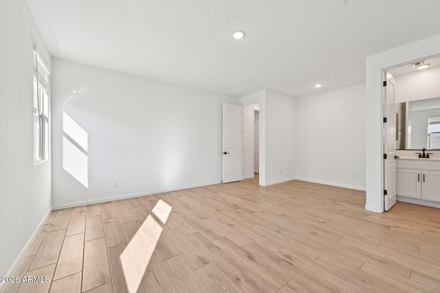 5530 W BUIST Avenue, Laveen, AZ 85339